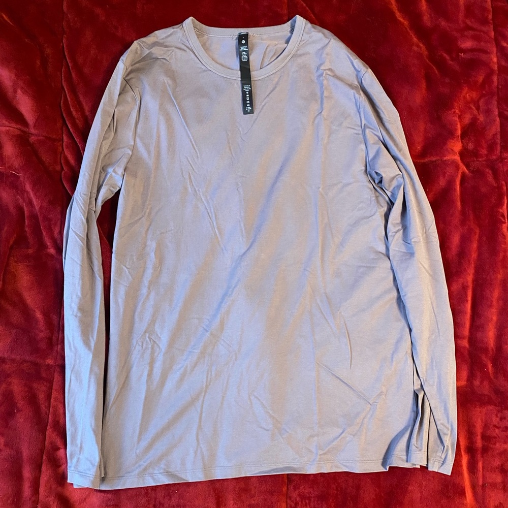 Lululemon Fundamental Tee